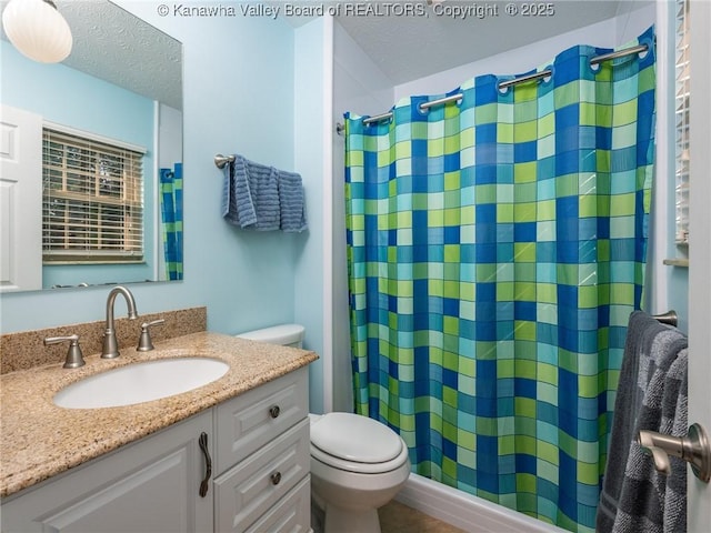 150 Timberlake Cir, Scott Depot, WV 25560 - full bathroom featuring vanity, a textured ceiling, and curtained shower