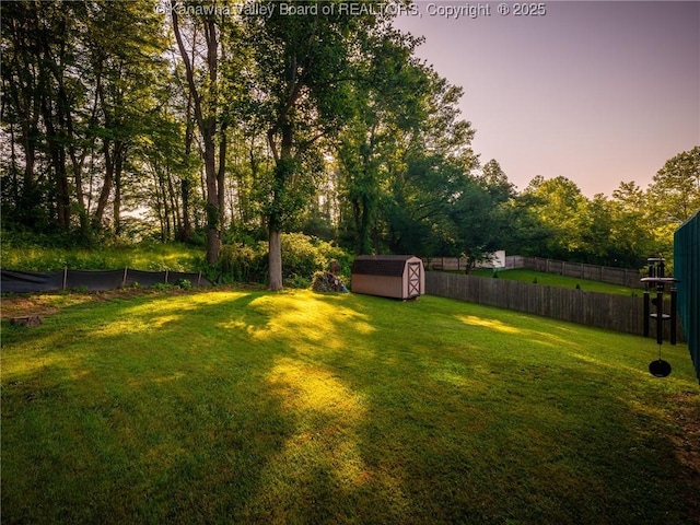 150 Timberlake Cir, Scott Depot, WV 25560 - view of yard featuring a shed