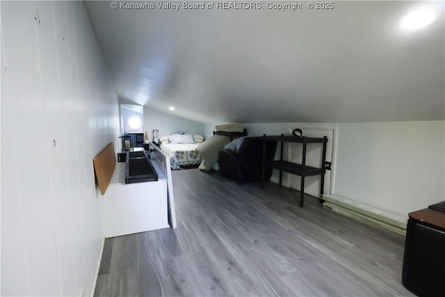 442 Porter Rd, Charleston, WV 25314 - interior space with vaulted ceiling and wood finished floors