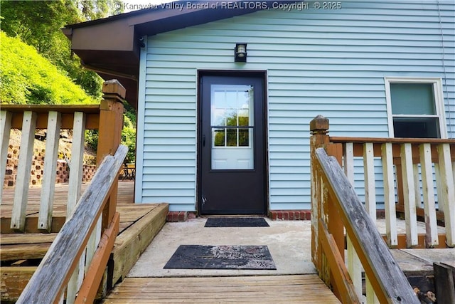 442 Porter Rd, Charleston, WV 25314 - doorway to property with a deck