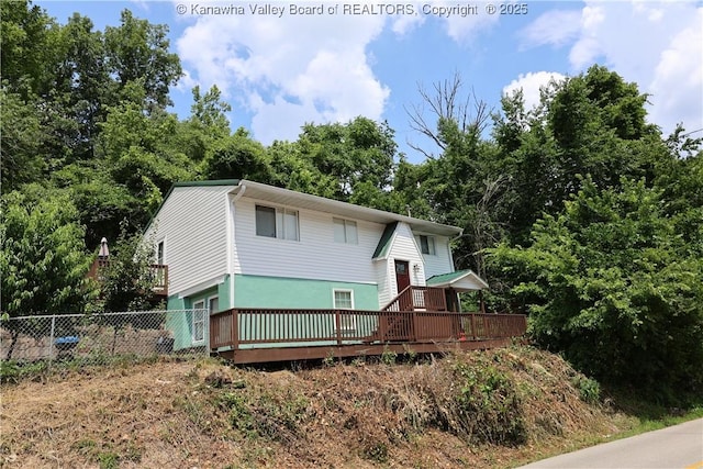 1014 Woodward Dr, Charleston, WV 25387 - photo 2