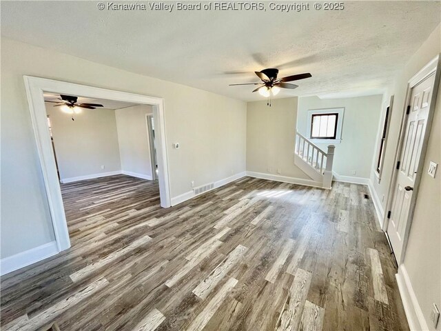 1592 Kilby St, Charleston, WV 25311 - photo 5