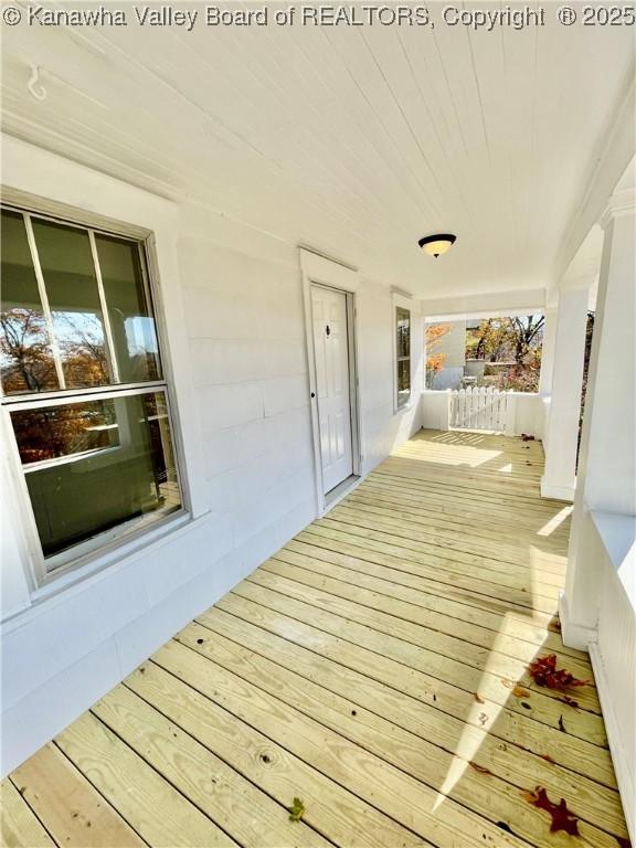 1592 Kilby St, Charleston, WV 25311 - photo 18