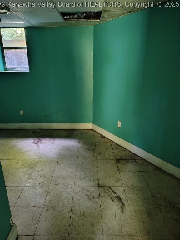 401 Cora St, Charleston, WV 25302 - photo 6