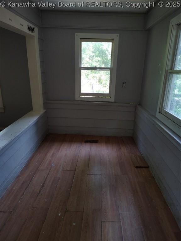 401 Cora St, Charleston, WV 25302 - photo 13