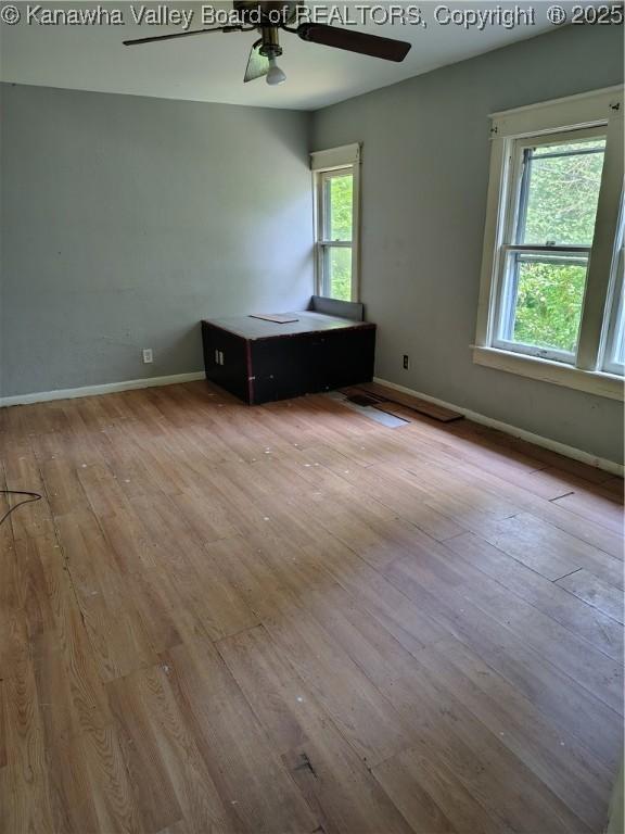 401 Cora St, Charleston, WV 25302 - photo 15
