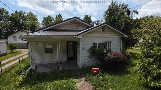60 Dunbar Ave, Dunbar, WV 25064 - photo 1