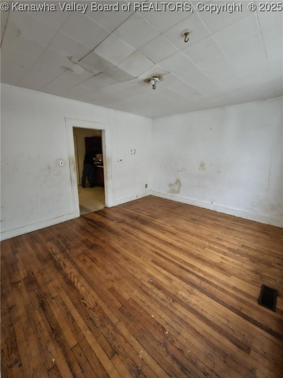 521 Roane St, Charleston, WV 25302 - empty room with hardwood / wood-style floors