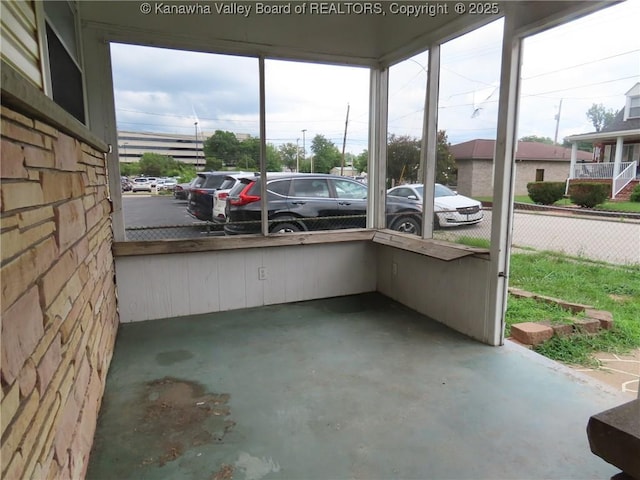 4808 Kentucky St, South Charleston, WV 25309 - unfurnished sunroom featuring healthy amount of natural light