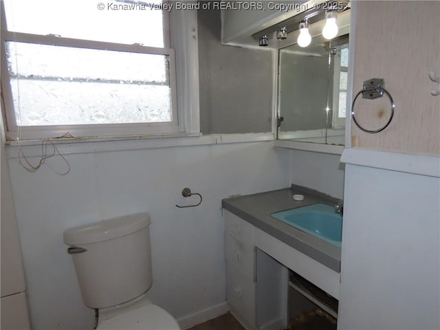 4808 Kentucky St, South Charleston, WV 25309 - bathroom featuring vanity and toilet