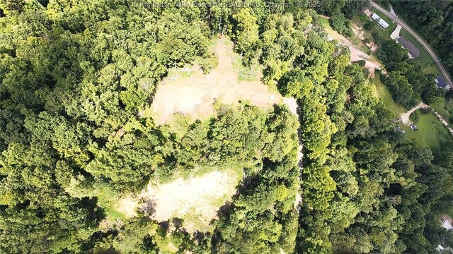 450 Seven Oaks Dr, Scott Depot, WV 25560