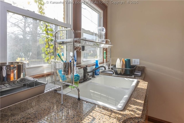 1212 10th St, Huntington, WV 25701 - detailed view of a sink