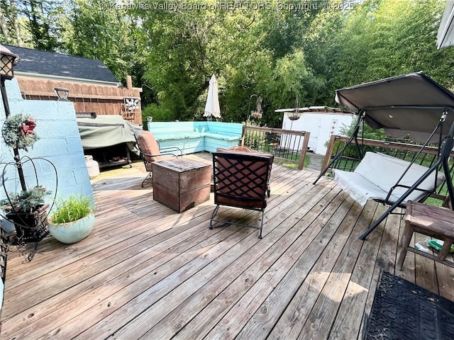 105 Franklin Ave, Saint Albans, WV 25177 - wooden deck with a storage unit and outdoor lounge area