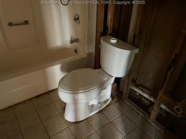 134 Ferguson Ct, Huntington, WV 25701 - bathroom with tile patterned flooring and shower / washtub combination