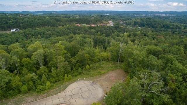 135 Oakview Rd, South Charleston, WV 25309