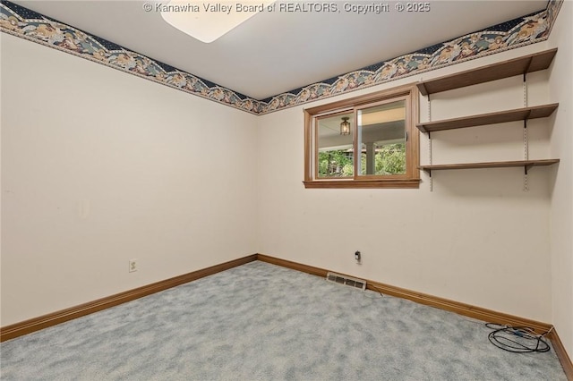 33 Shawnee Oaks Dr, Huntington, WV 25705 - carpeted empty room featuring baseboards
