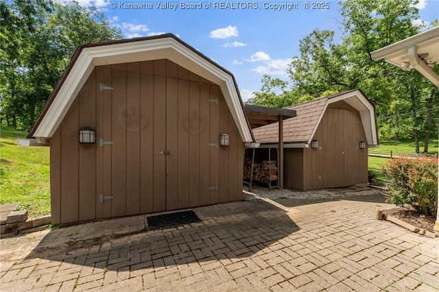 33 Shawnee Oaks Dr, Huntington, WV 25705 - view of shed