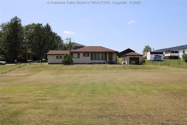 401 Green Acres Dr, Hurricane, WV 25526 - view of front of home with a front lawn