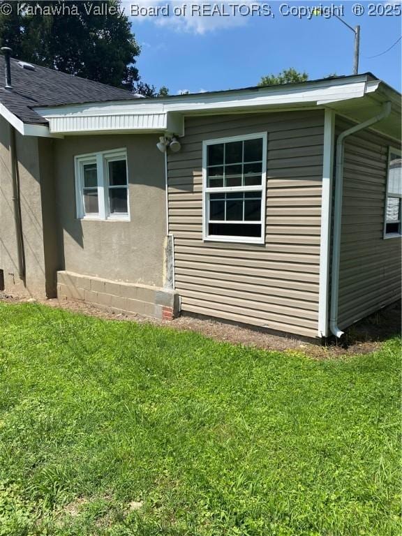 42 Pine Cone Rd, Elkview, WV 25071 - rear view of property with a lawn