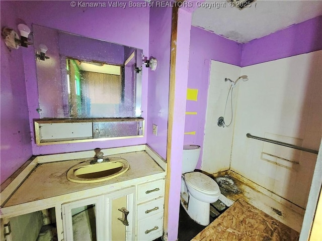 200 Boone St, Saint Albans, WV 25177 - full bathroom featuring a shower and vanity