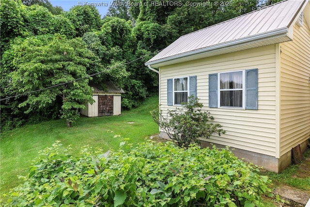 3223 Georges Dr, Saint Albans, WV 25177 - view of green lawn featuring a shed