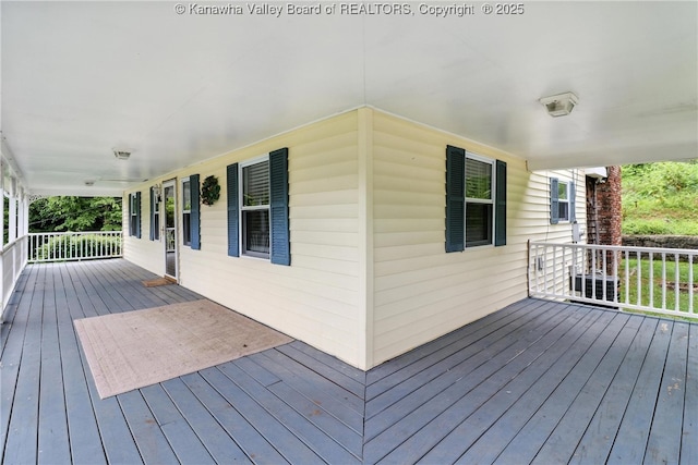 3223 Georges Dr, Saint Albans, WV 25177 - view of porch
