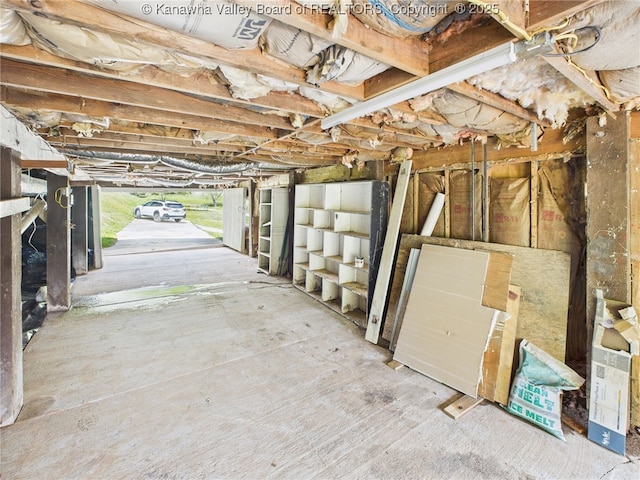 61 Sol Ln, Charleston, WV 25312 - view of horse barn