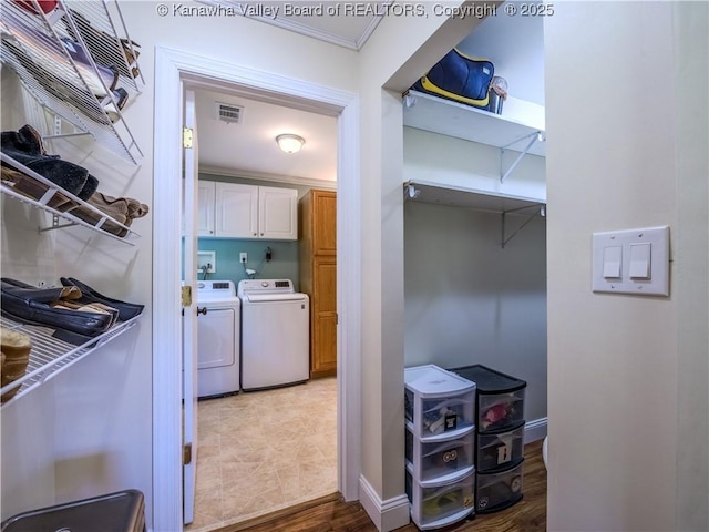 806 Whispering Way S, Charleston, WV 25303 - hallway featuring washing machine and dryer and wood finished floors