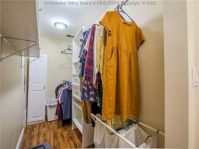 806 Whispering Way S, Charleston, WV 25303 - walk in closet featuring wood finished floors