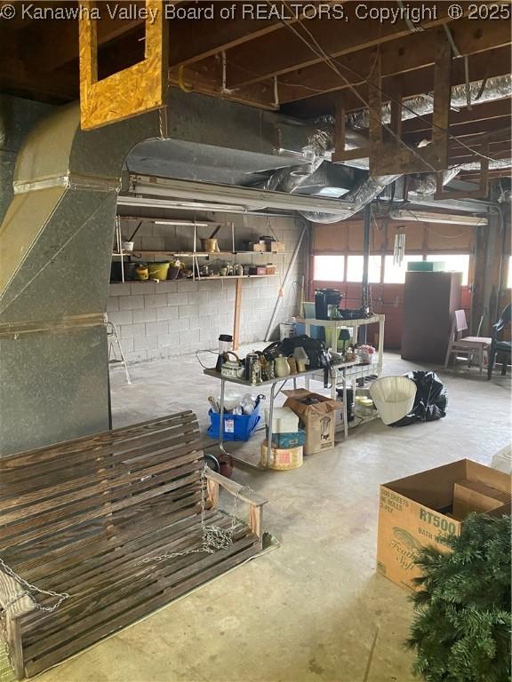 510 S Railway St, Cedar Grove, WV 25039 - garage with concrete block wall