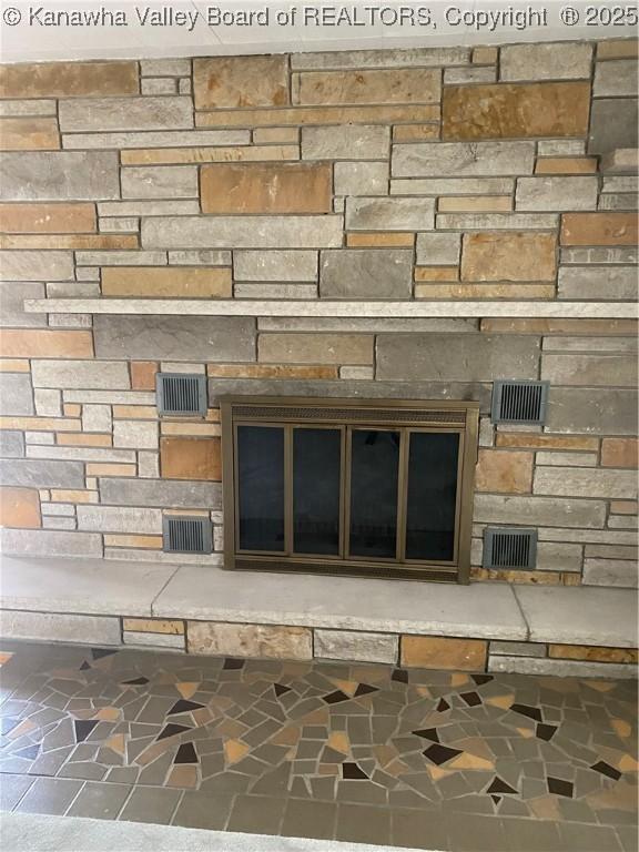 510 S Railway St, Cedar Grove, WV 25039 - detailed view