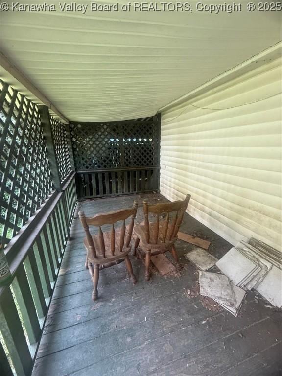 2075 Hewett Creek Rd, Hewett, WV 25114