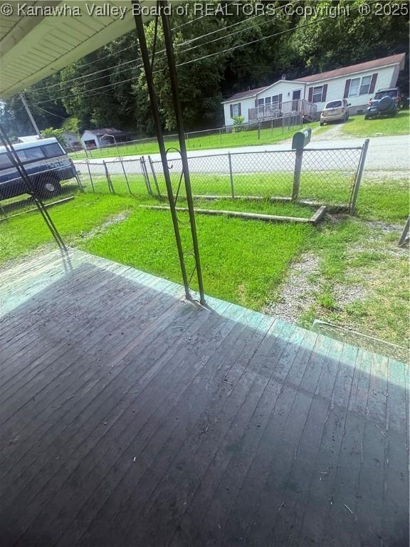 2075 Hewett Creek Rd, Hewett, WV 25114