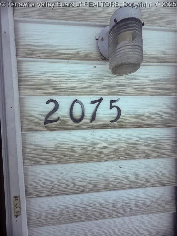 2075 Hewett Creek Rd, Hewett, WV 25114