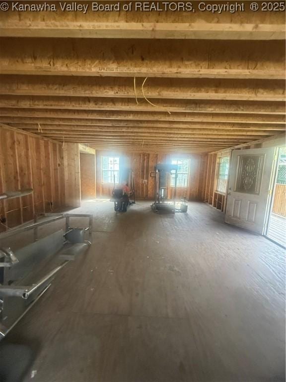 2075 Hewett Creek Rd, Hewett, WV 25114