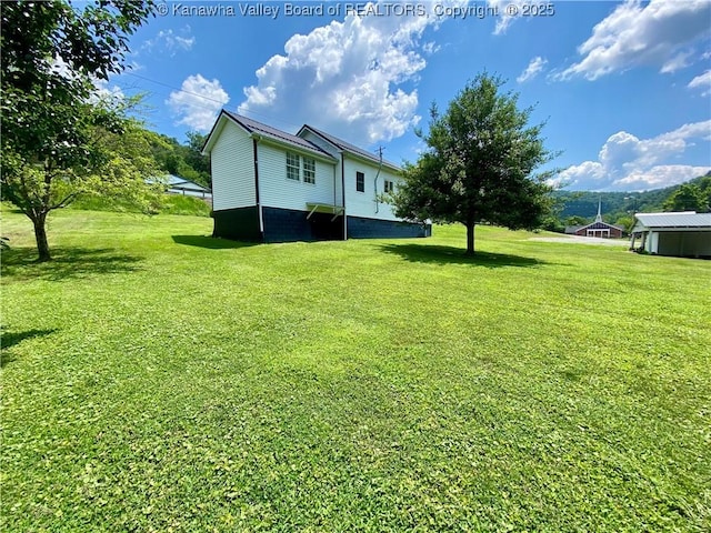 391 River Rd, Racine, WV 25165 - view of grassy yard