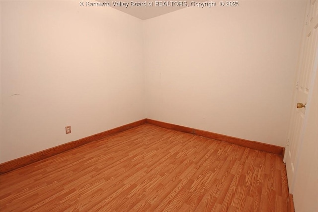 1302 Hunters Ridge Rd, Charleston, WV 25314 - spare room with light wood-style flooring and baseboards