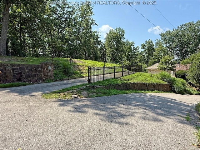 1500 Longridge Rd, Charleston, WV 25314 - view of asphalt road