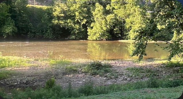 4601 Clay Hwy, Clay, WV 25043