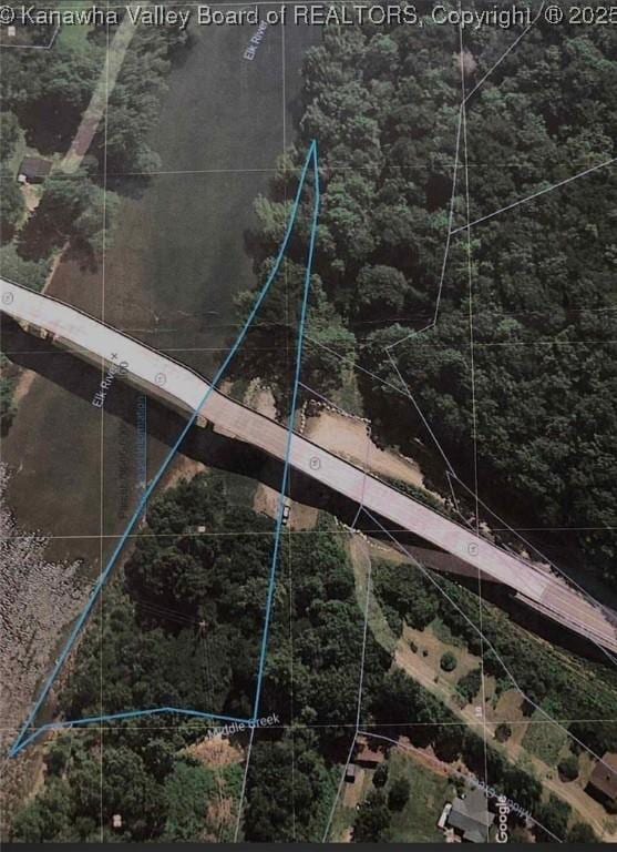 4601 Clay Hwy, Clay, WV 25043