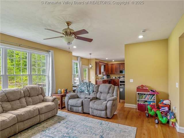 35 Hyde Park Rd, Winfield, WV 25213 - living area with ceiling fan, light wood-style flooring, and recessed lighting