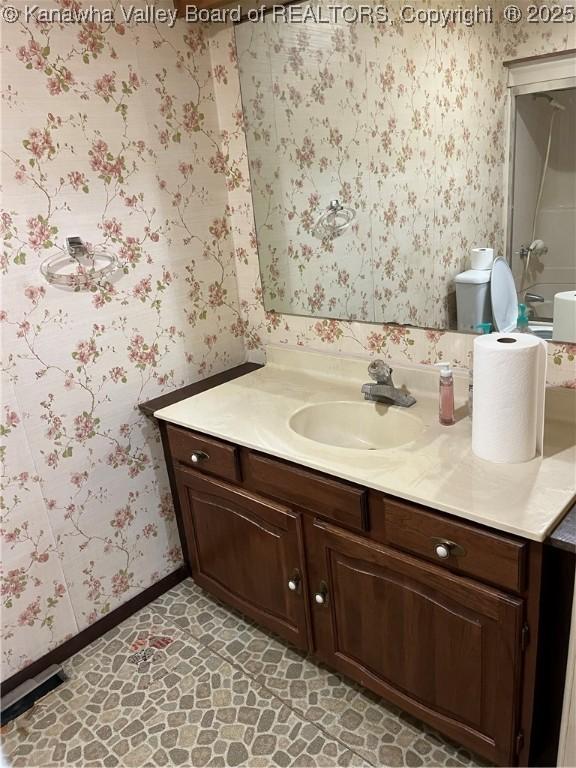 709 Mcintosh Ave, Ravenswood, WV 26164 - photo 11