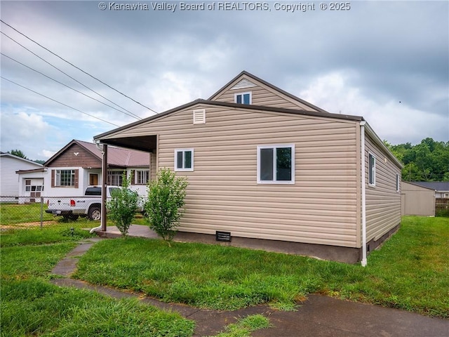 309 Kentucky Ave, Saint Albans, WV 25177 - view of side of home
