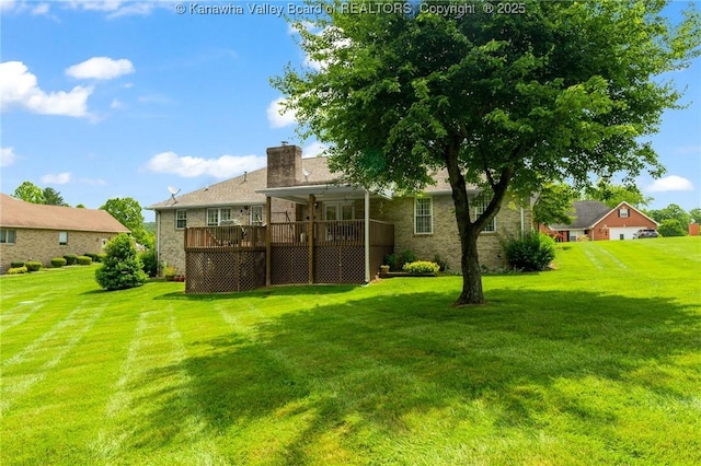 182 Summer Dr, Culloden, WV 25510 - view of grassy yard featuring a wooden deck