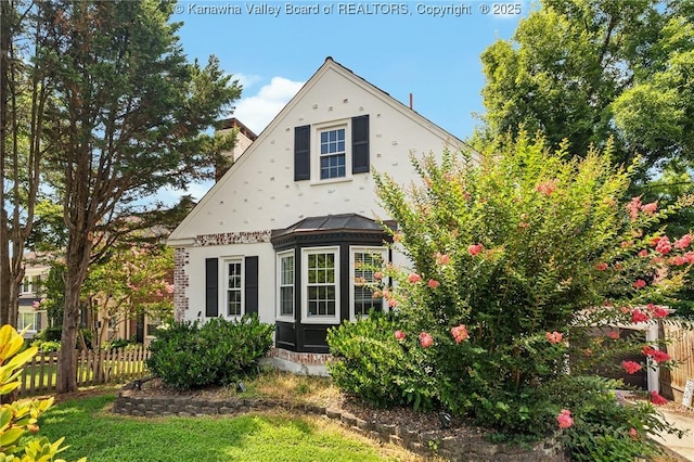 887 Poplar Rd, Charleston, WV 25302 - tudor home with stucco siding