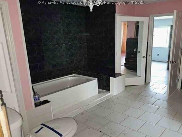 120 Rainbow Cir, Madison, WV 25130 - full bath with a bath and toilet