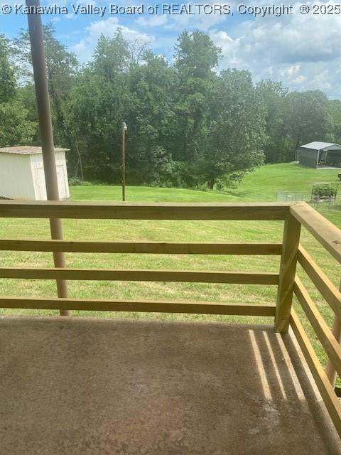 5126 Big Tyler Rd, Cross Lanes, WV 25313 - exterior space with a shed