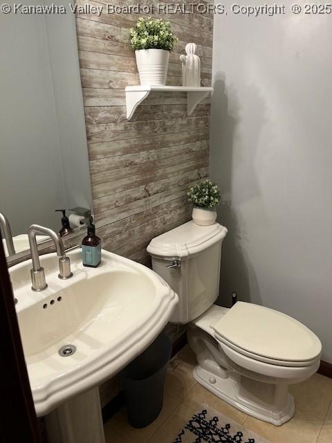 14 Perkins Way, Cross Lanes, WV 25313 - half bath with tile patterned flooring and toilet
