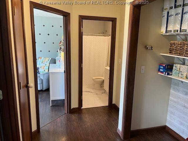 14 Perkins Way, Cross Lanes, WV 25313 - hall featuring dark wood-style floors and baseboards