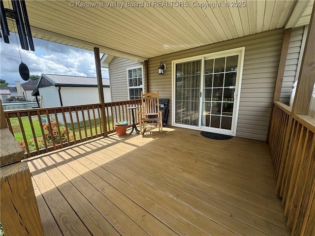 2314 Harrison Ave, Saint Albans, WV 25177 - view of deck